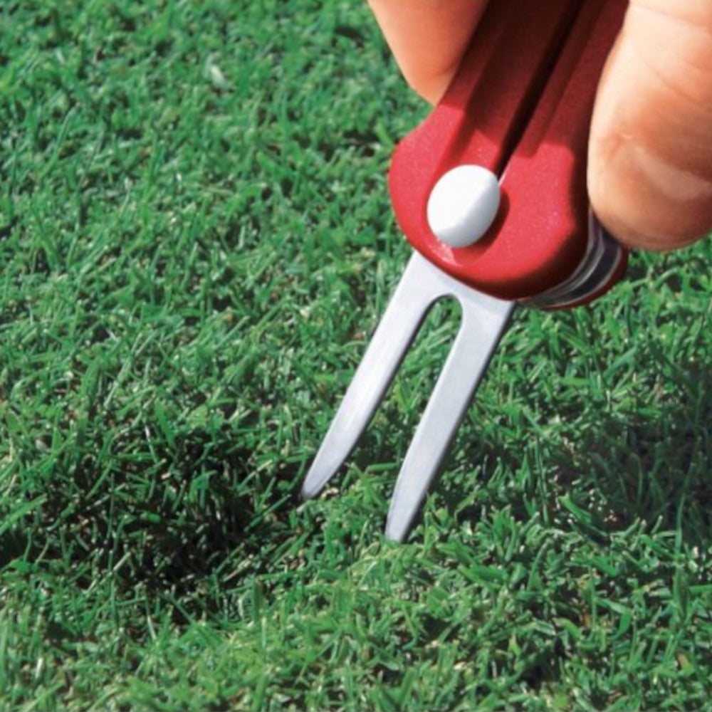 VICTORINOX 69718ASI Swiss Army Golf Tool Ruby