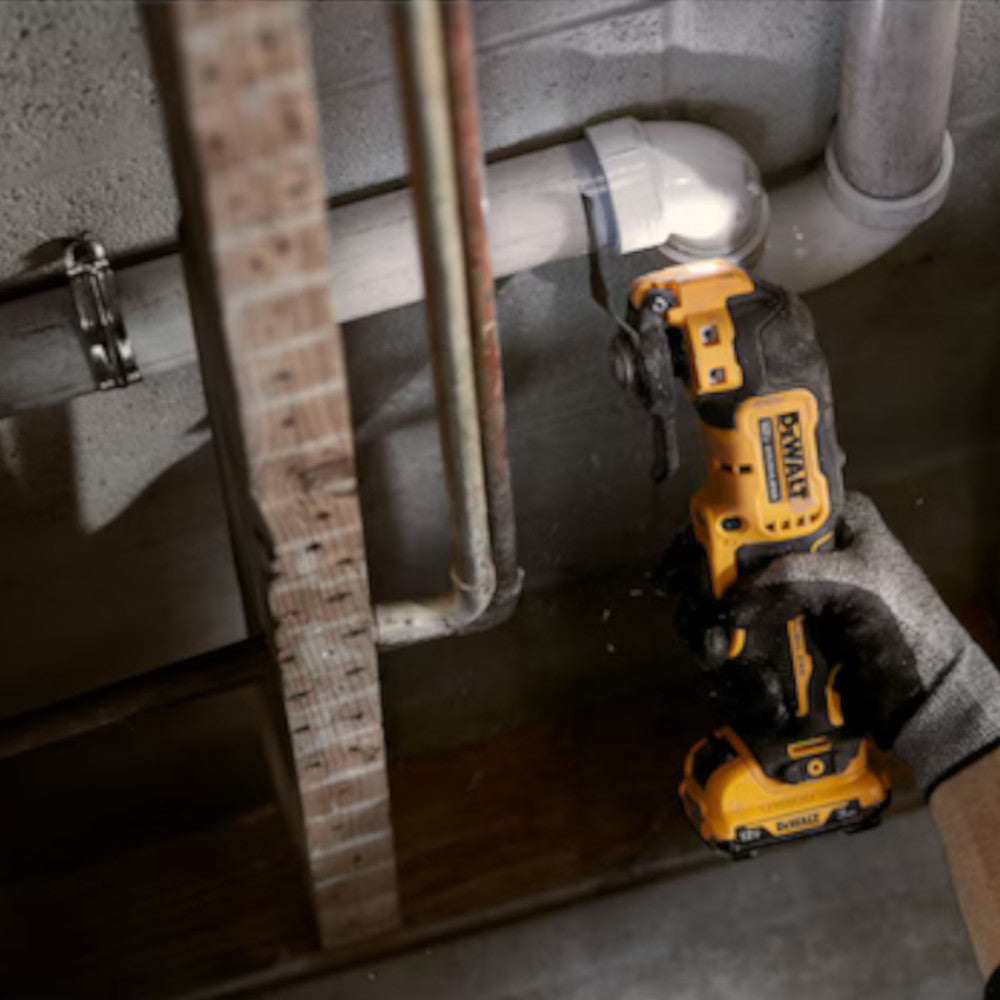 DEWALT DCS353G1 XTREME™ 12V MAX* Brushless Oscillating Tool Kit- Refurbished with Dewalt Warranty