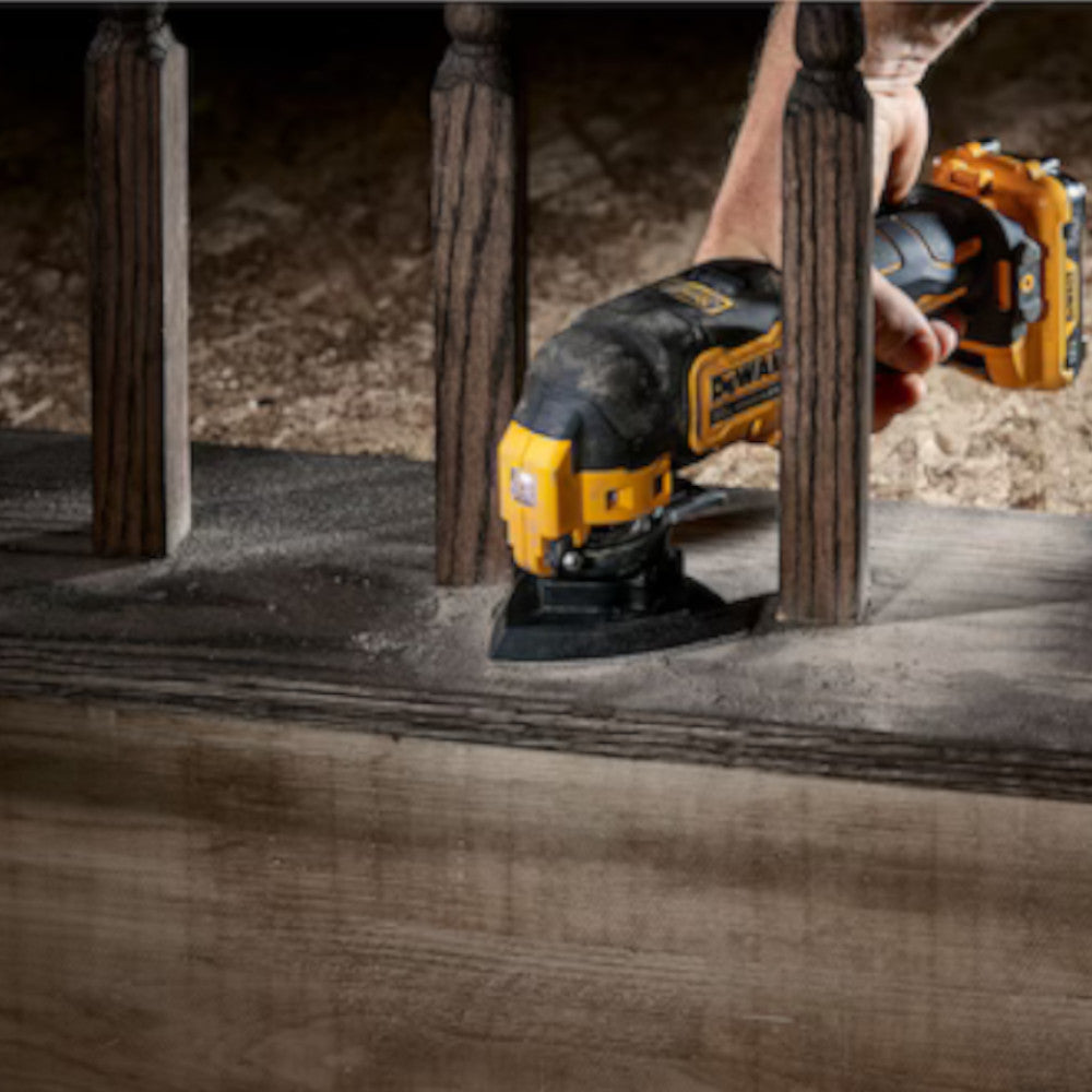 DEWALT DCS353G1 XTREME™ 12V MAX* Brushless Oscillating Tool Kit- Refurbished with Dewalt Warranty