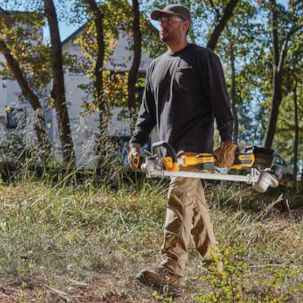 DEWALT DCST922P1 20V MAX* 14 in. Brushless Cordless Folding String Trimmer Kit - Refurbished with Dewalt Warranty