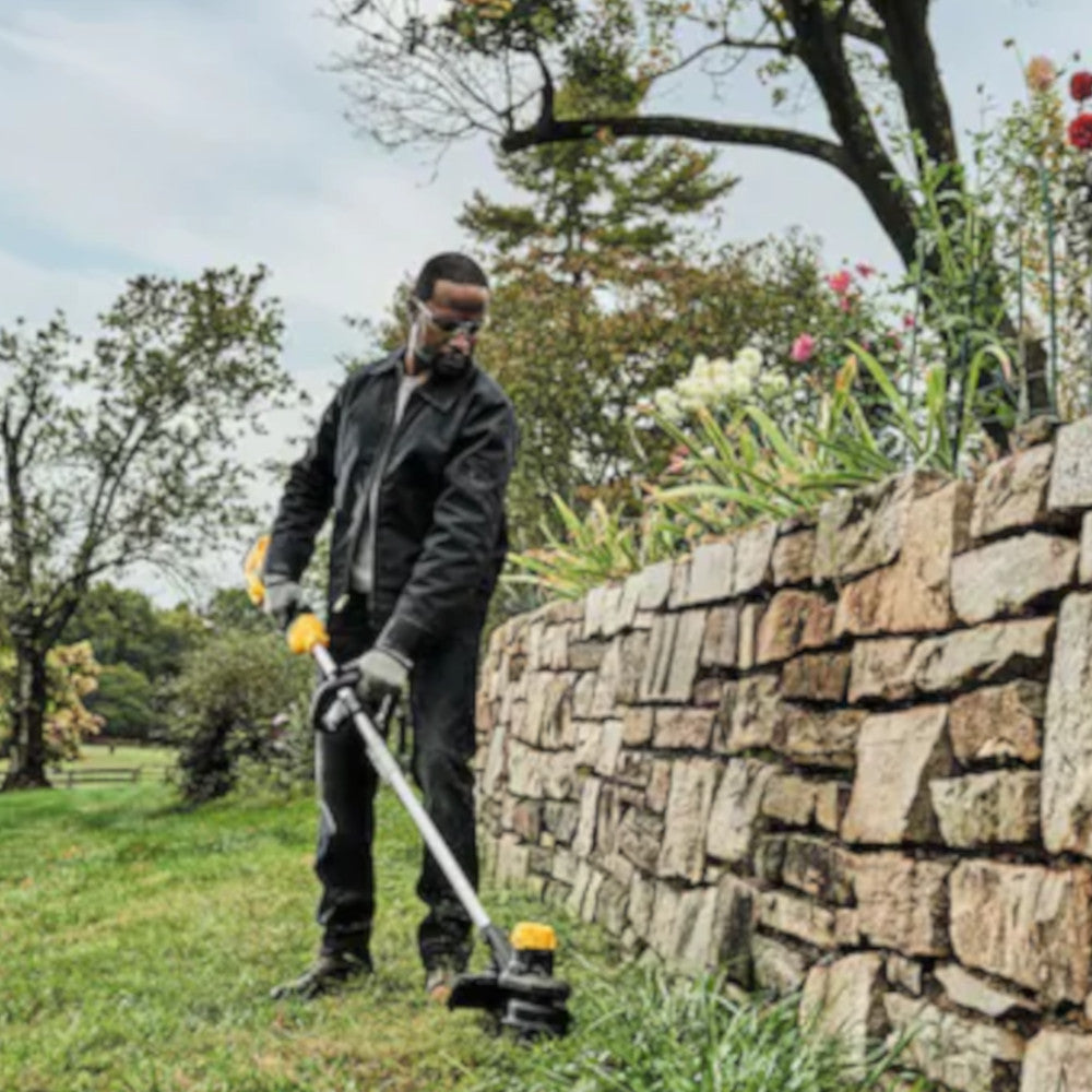 DEWALT DCST925M1 20V MAX* 13 in. Cordless String Trimmer Kit - Refurbished with Dewalt Warranty