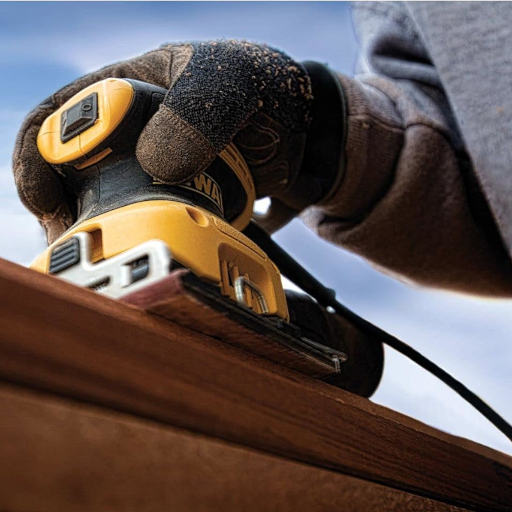 Ponceuse à main DEWALT DWE6411K, 1/4 feuille - Reconditionnée avec garantie Dewalt