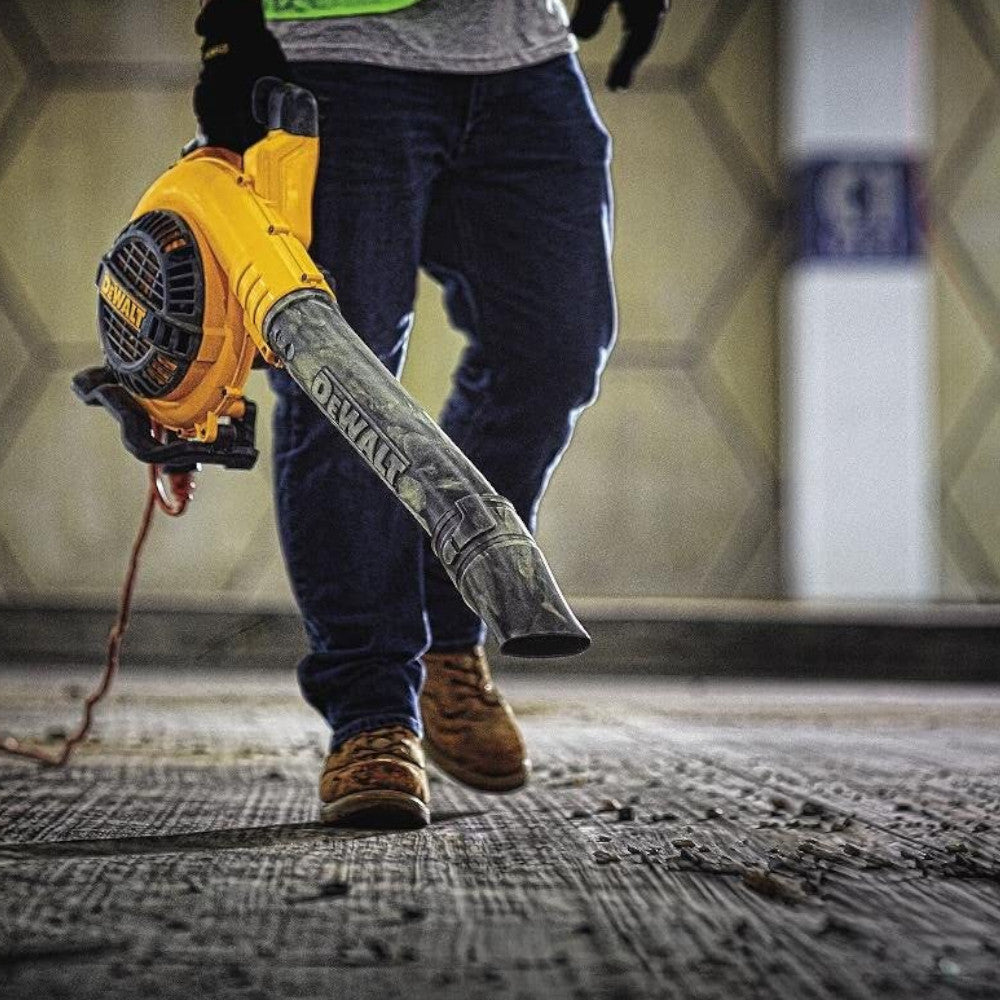 Souffleur portatif filaire DEWALT 12 A - Remis à neuf avec garantie Dewalt - DWBL700